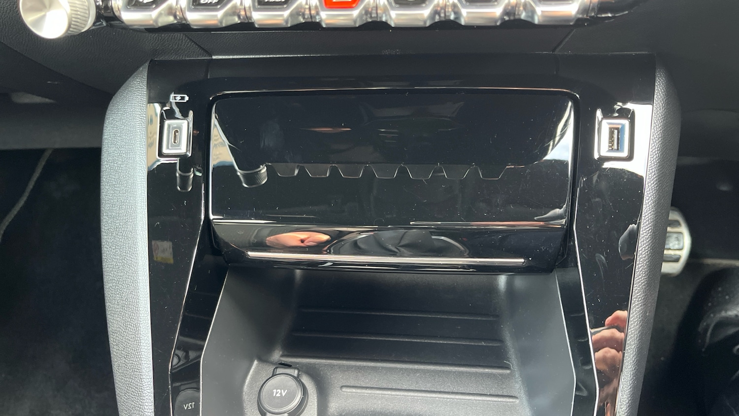 Used Peugeot 208 2020 for sale - 76568440: Photo 34