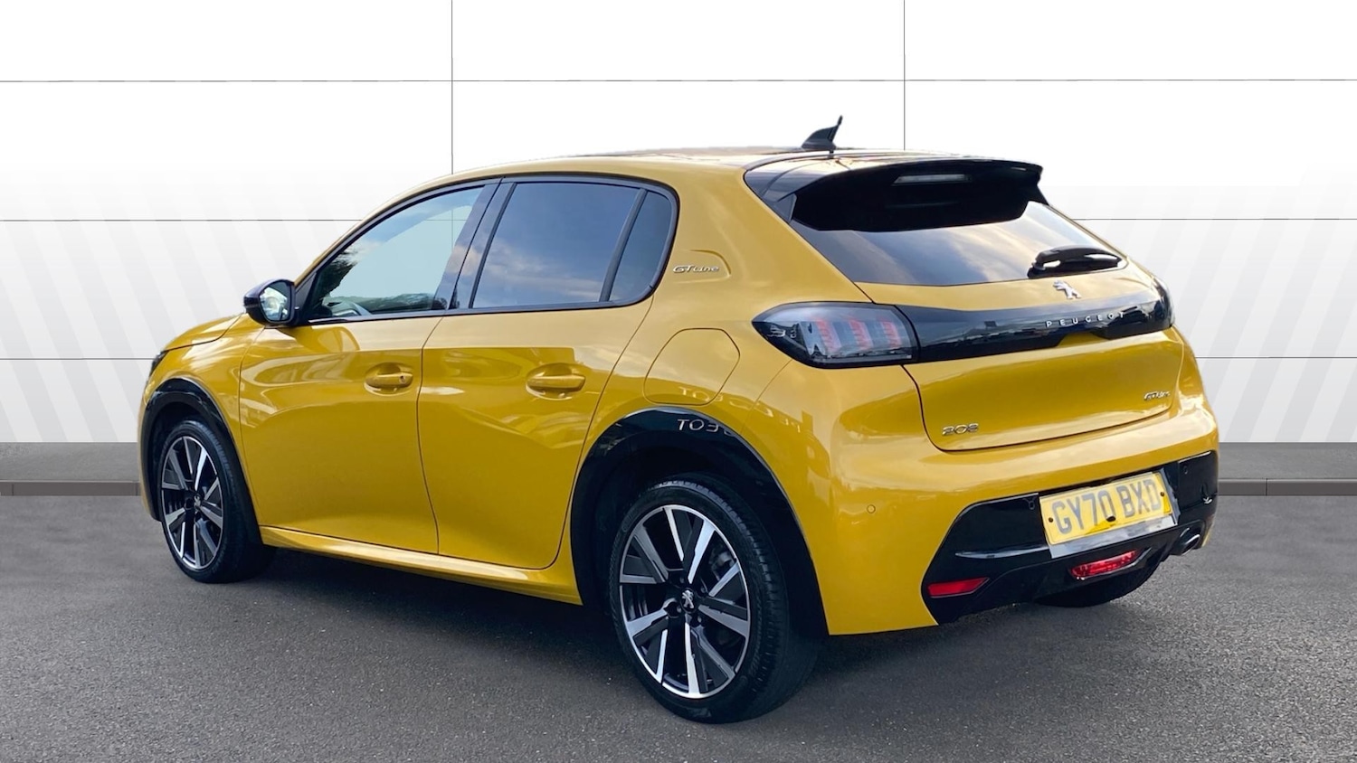 Used Peugeot 208 2020 for sale - 76570900: Photo 2