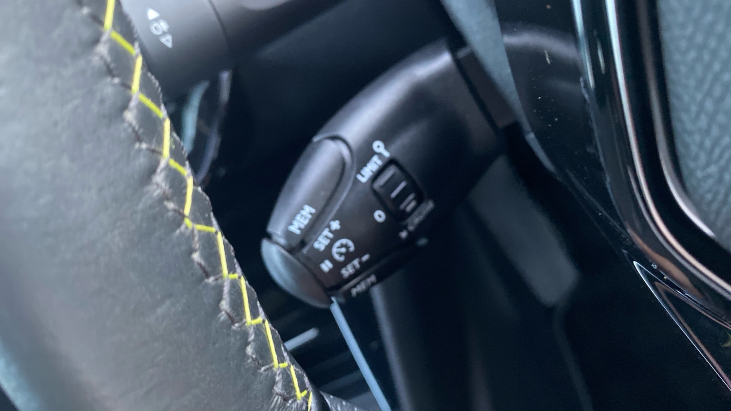 Used Peugeot 208 2020 for sale - 76570900: Photo 26