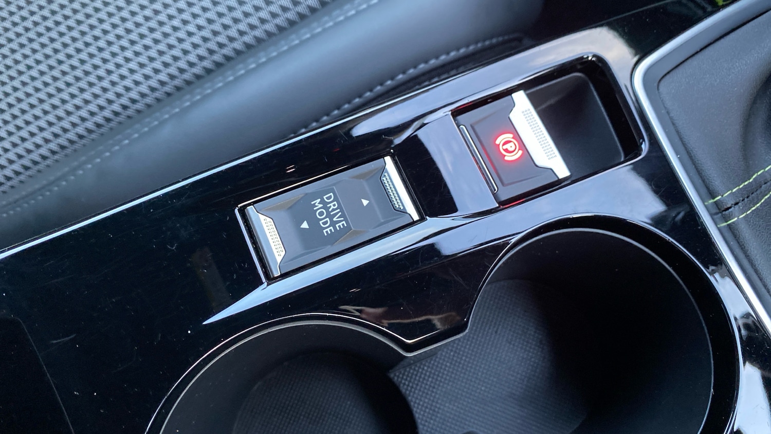 Used Peugeot 208 2020 for sale - 76570900: Photo 30