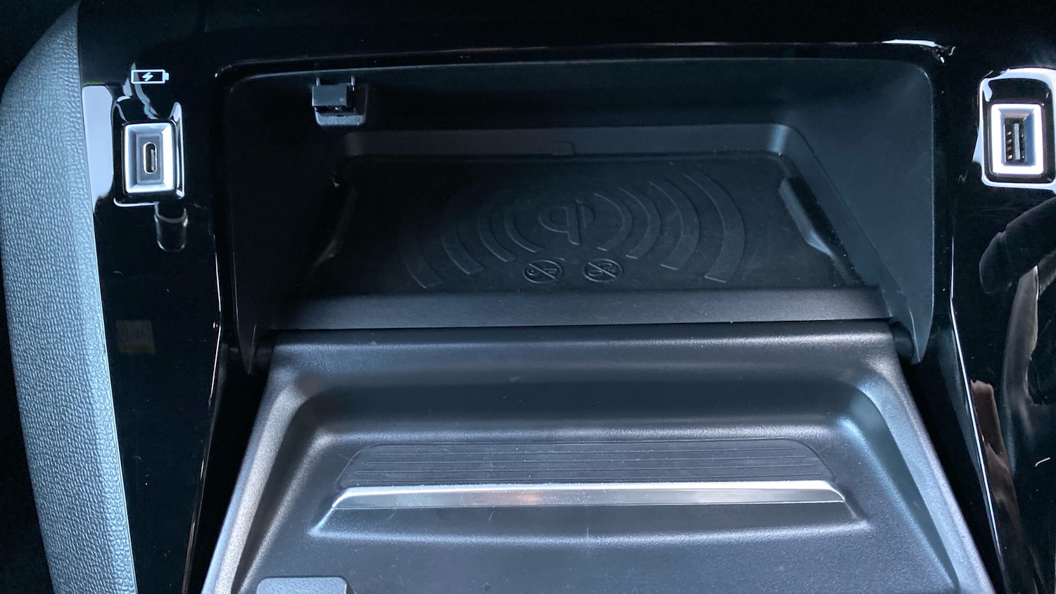 Used Peugeot 208 2020 for sale - 76570900: Photo 34