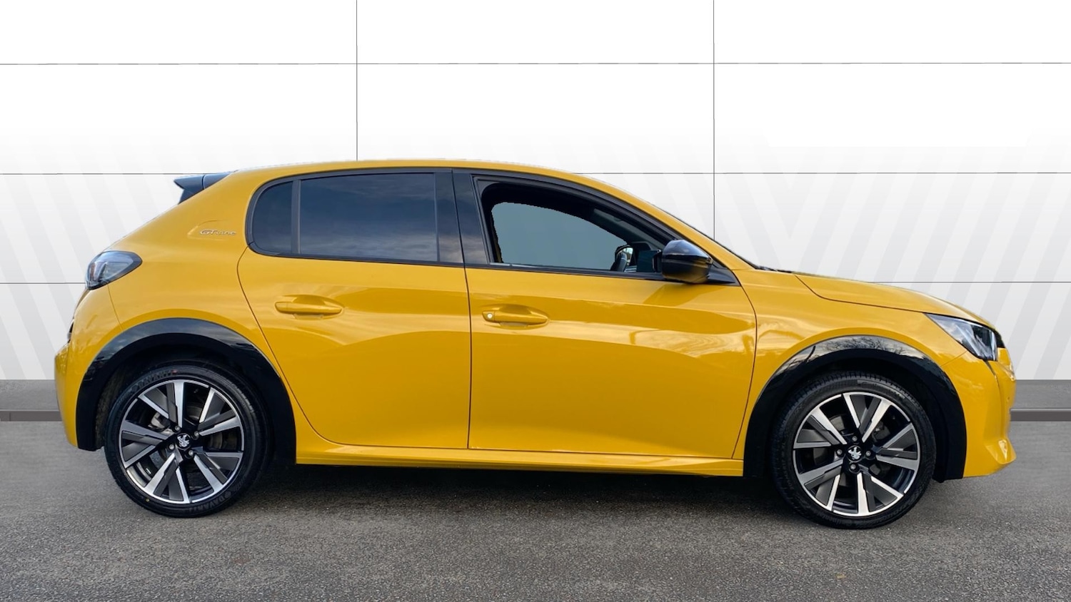 Used Peugeot 208 2020 for sale - 76570900: Photo 5