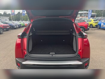 Used Peugeot 2008 2022 for sale - 76233035: Photo