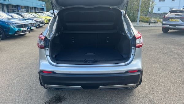 Used Nissan Qashqai 2020 for sale - 76057761: Photo 4
