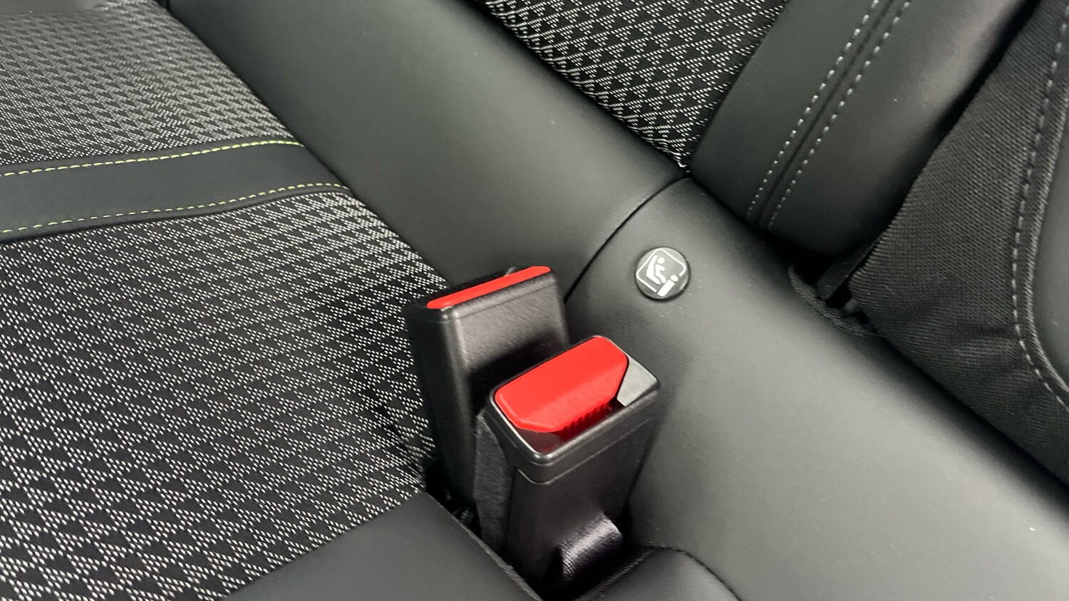 Used Peugeot 2008 2022 for sale - 76233037: Photo 17