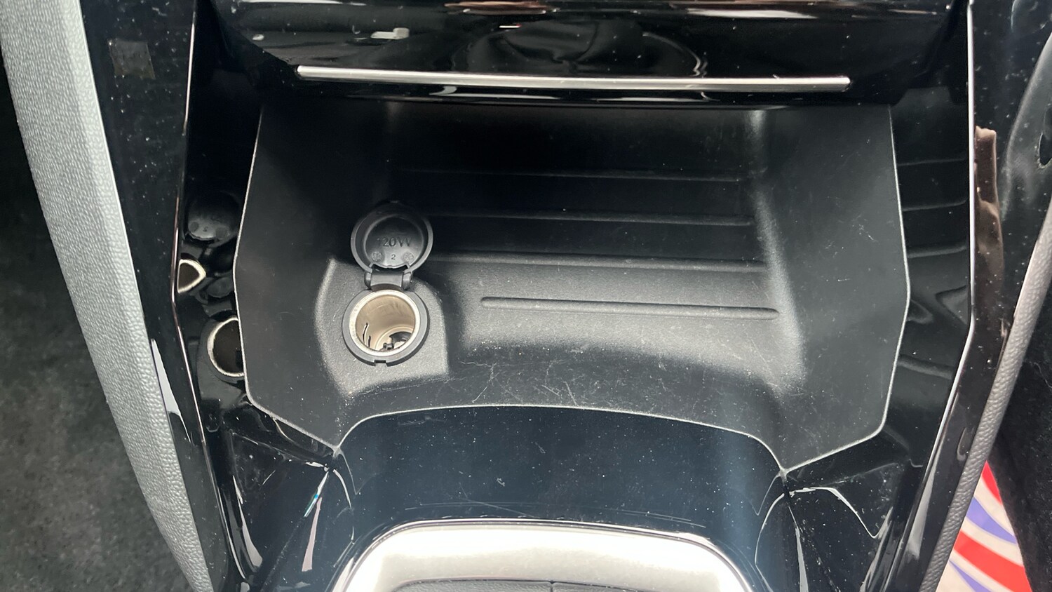 Used Peugeot 2008 2022 for sale - 76233037: Photo 32