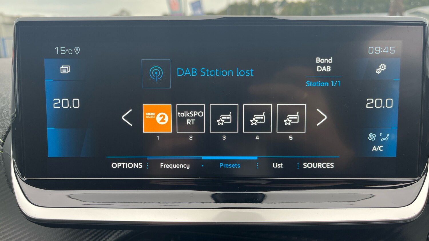 Used Peugeot 2008 2022 for sale - 76233037: Photo 38