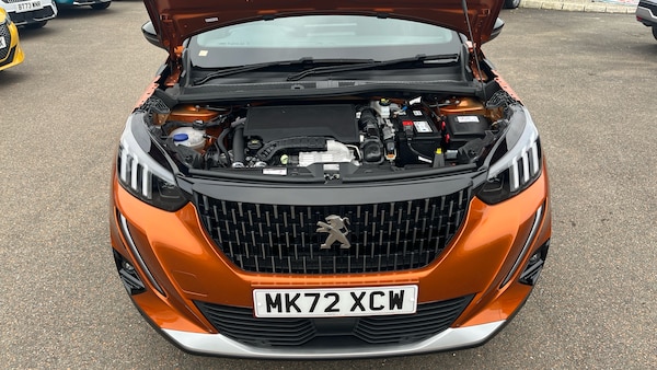 Used Peugeot 2008 2022 for sale - 76233037: Photo 8