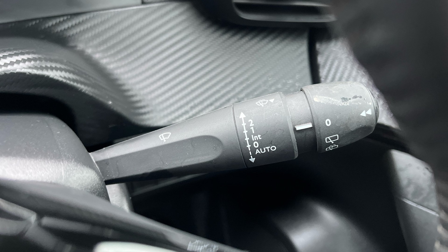 Used Peugeot 2008 2023 for sale - 76859051: Photo 23