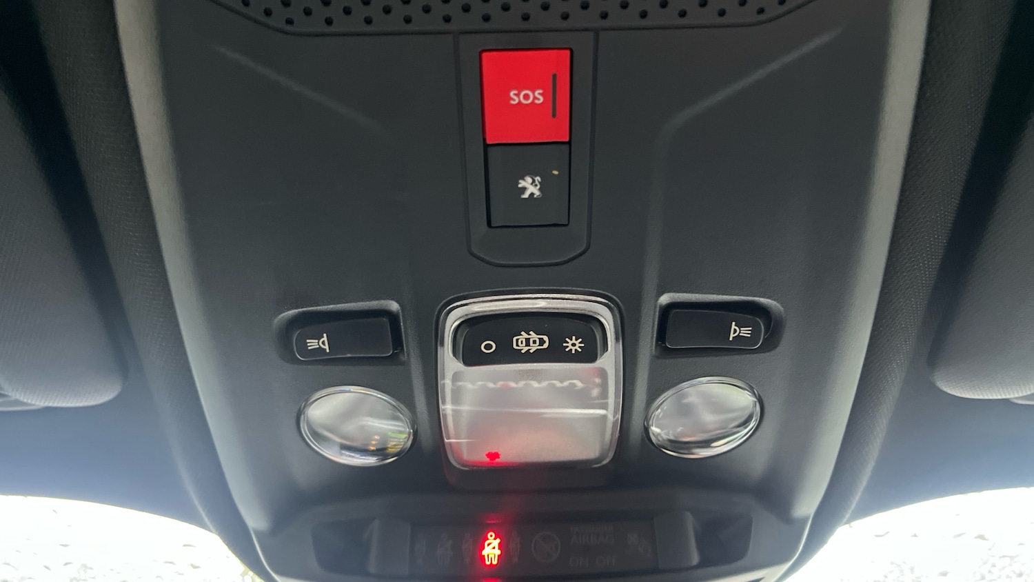 Used Peugeot 2008 2023 for sale - 76859051: Photo 39