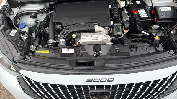 Used Peugeot 2008 2023 for sale - 76205878: Photo 8