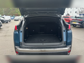 Used Peugeot 3008 2023 for sale - 76588543: Photo