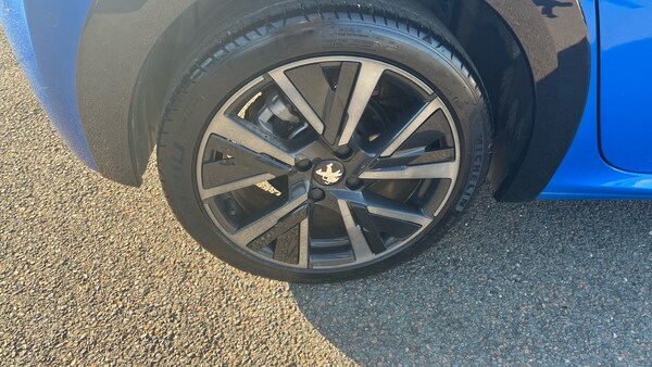 Used Peugeot 208 2021 for sale - 76253097: Photo 43