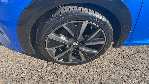Used Peugeot 208 2021 for sale - 76253097: Photo 45