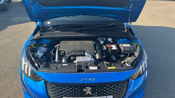Used Peugeot 208 2021 for sale - 76253097: Photo 8