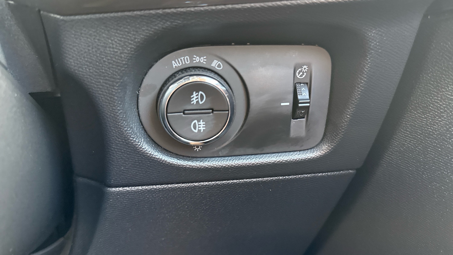 Used Vauxhall Mokka 2024 for sale - 76845199: Photo 23