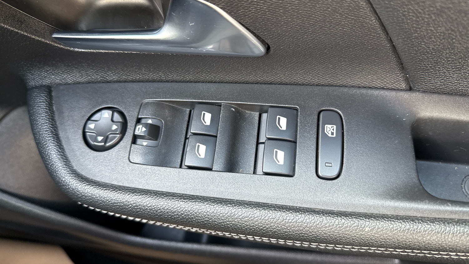 Used Vauxhall Mokka 2024 for sale - 76845199: Photo 24