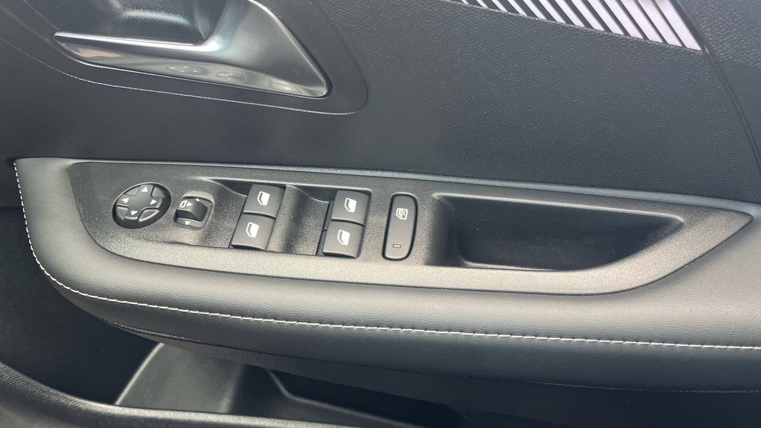 Used Peugeot 208 2025 for sale - 76257561: Photo 26