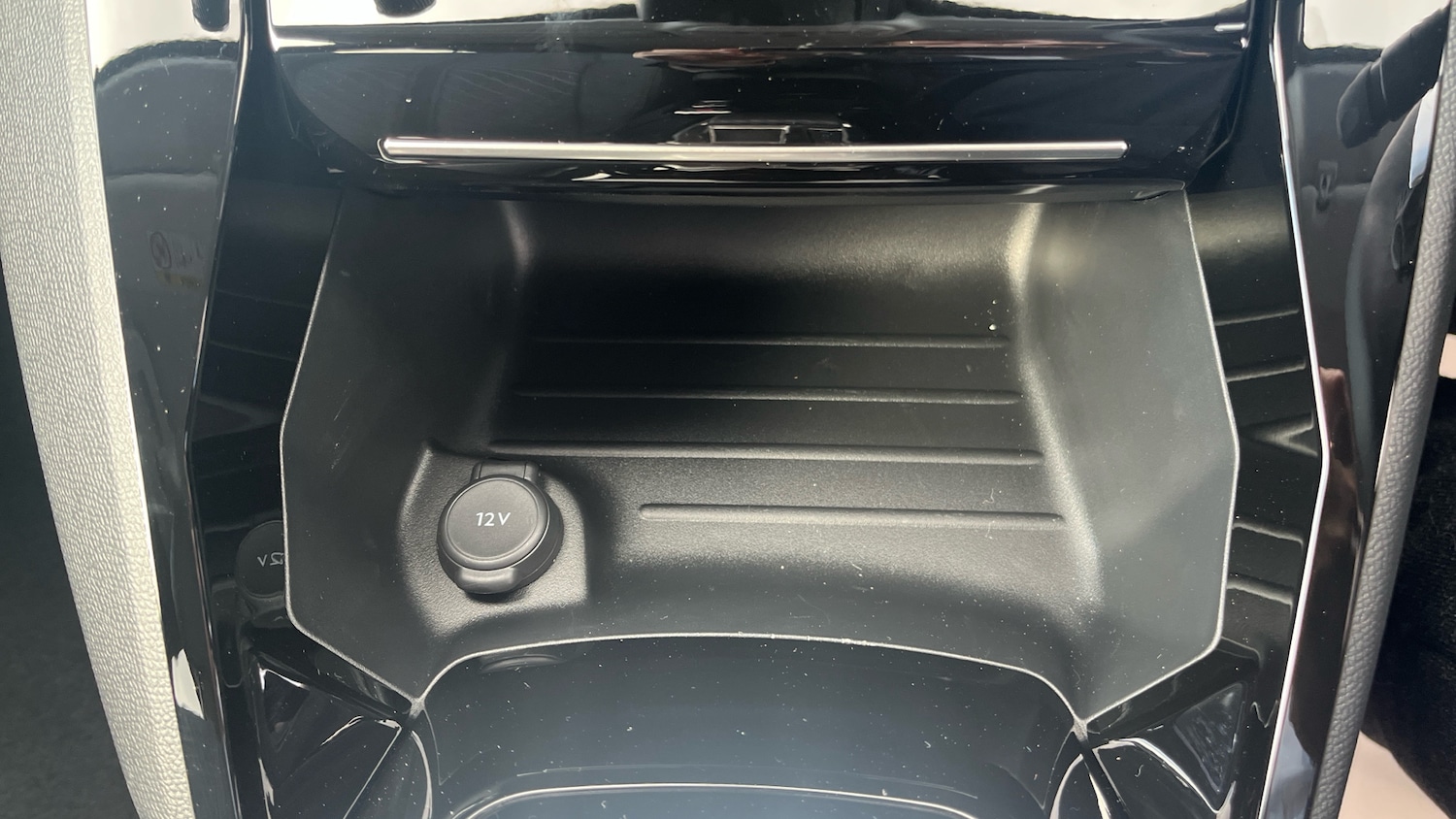 Used Peugeot 208 2025 for sale - 76257561: Photo 30