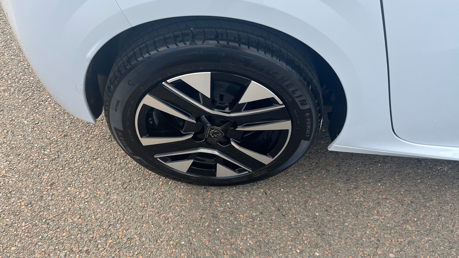 Used Peugeot 208 2025 for sale - 76257561: Photo 40