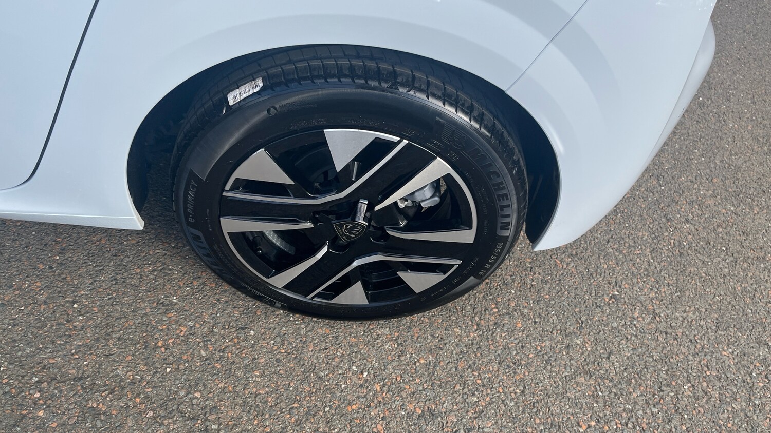 Used Peugeot 208 2025 for sale - 76257561: Photo 41