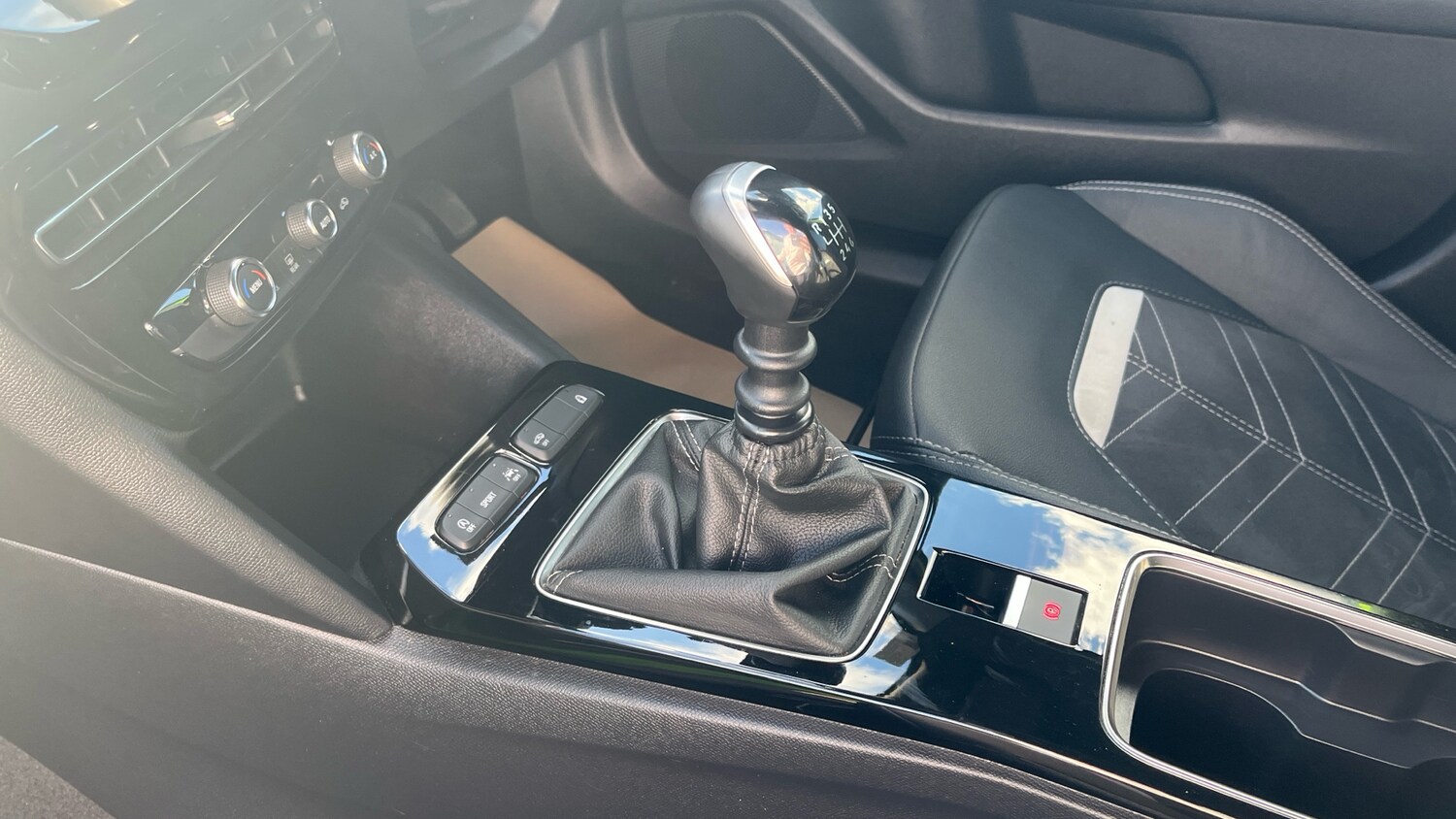 Used Vauxhall Mokka 2024 for sale - 76067420: Photo 13