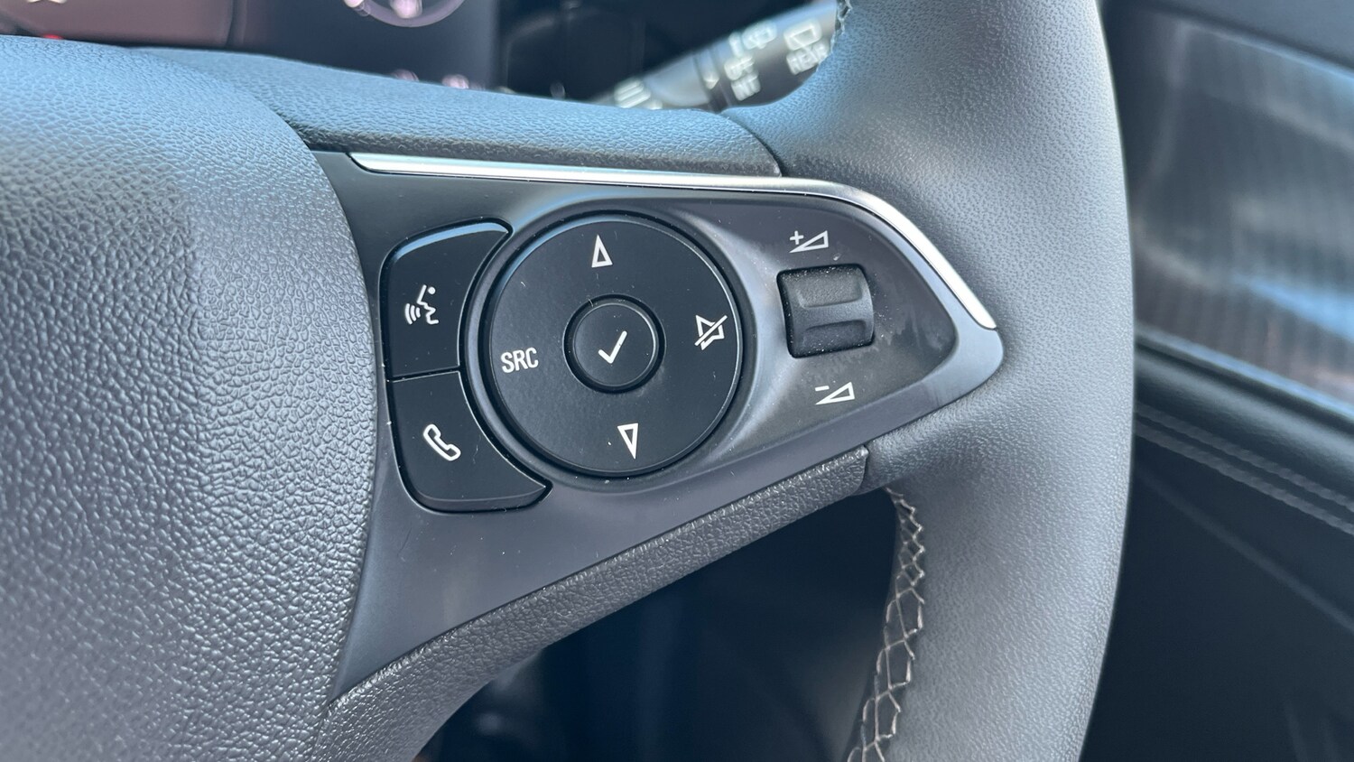 Used Vauxhall Mokka 2024 for sale - 76067420: Photo 32