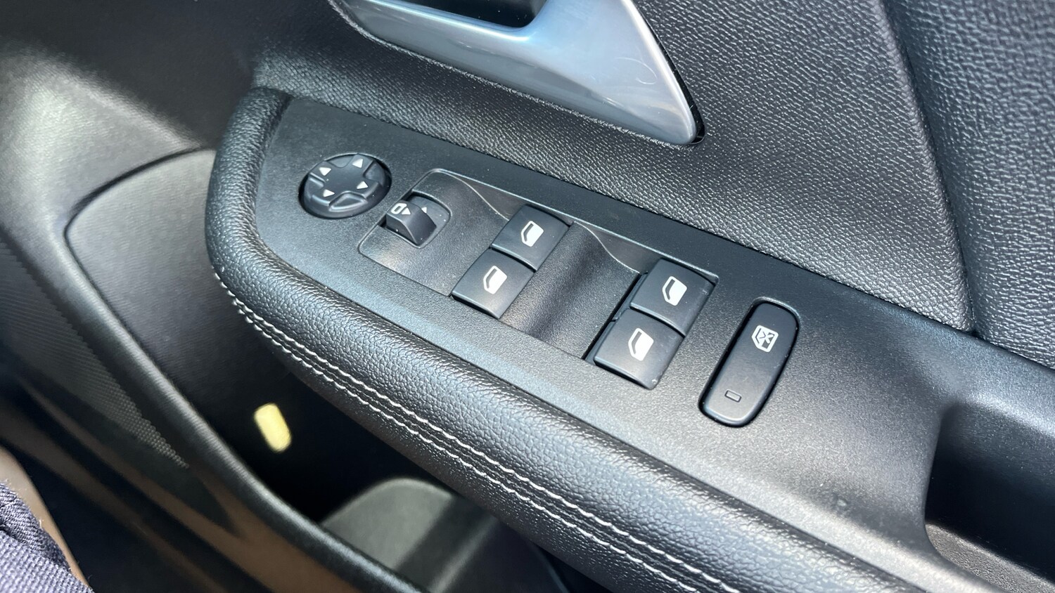 Used Vauxhall Mokka 2024 for sale - 76067420: Photo 35