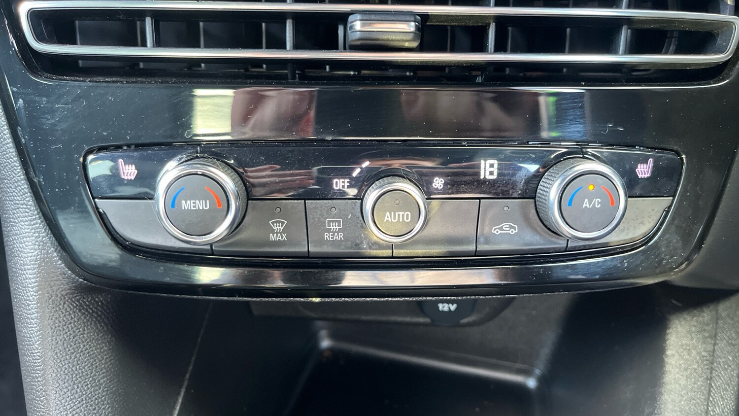 Used Vauxhall Mokka 2024 for sale - 76067420: Photo 41