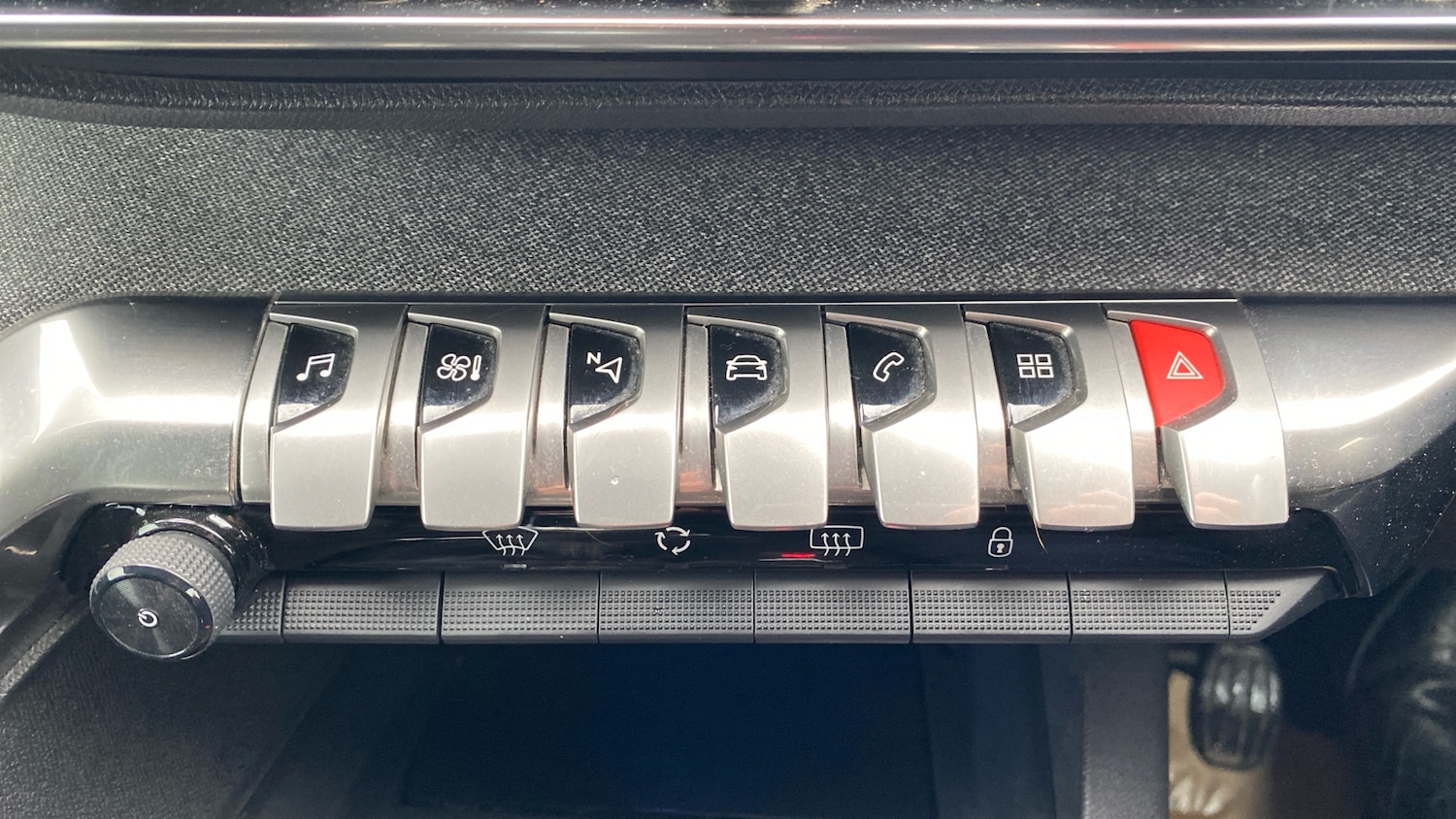 Used Peugeot 3008 2020 for sale - 76763143: Photo 28