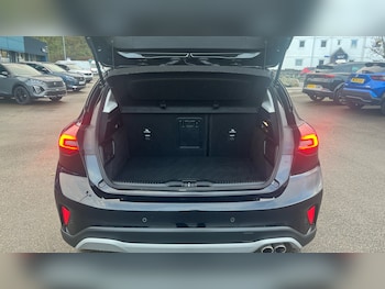 Used Ford Focus 2022 for sale - 77285417: Photo