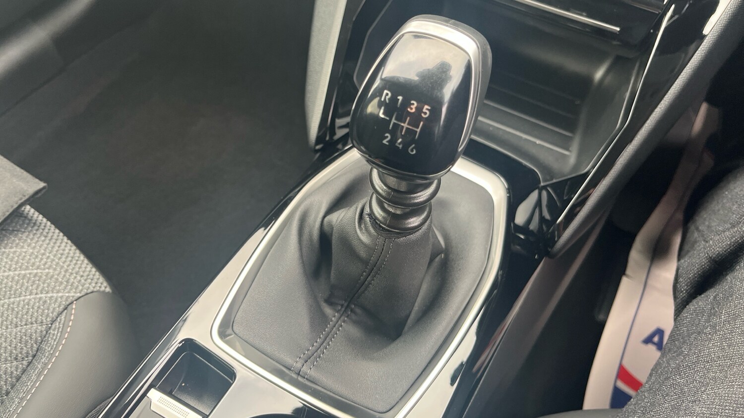 Used Peugeot 208 2025 for sale - 76253080: Photo 30