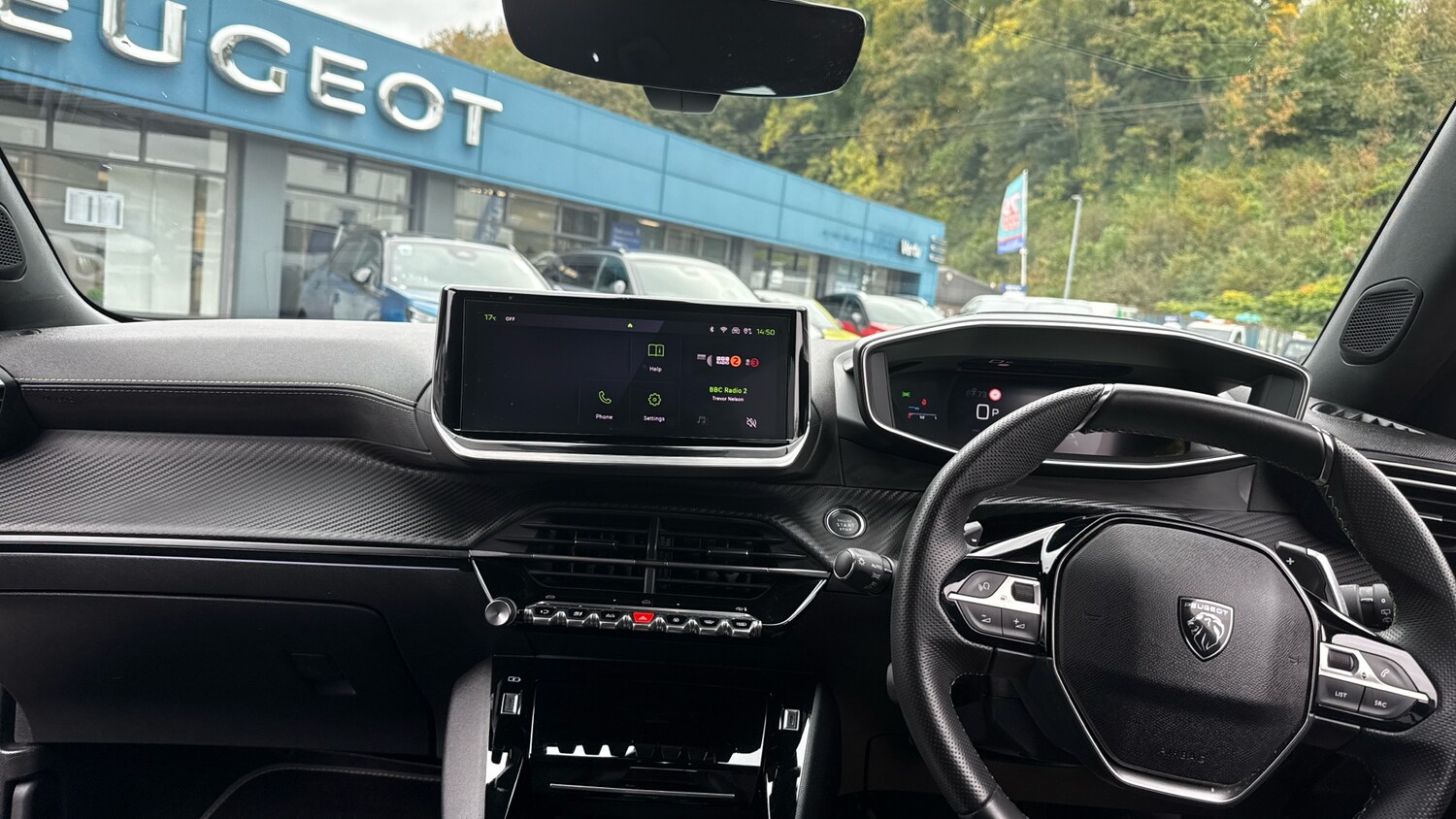 Used Peugeot 2008 2023 for sale - 76222126: Photo 10