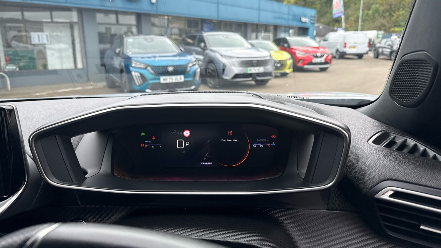 Used Peugeot 2008 2023 for sale - 76222126: Photo 18