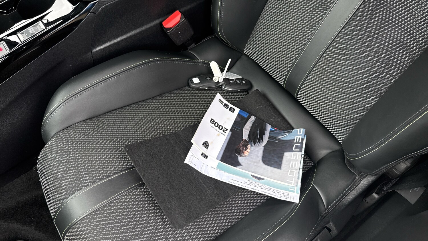 Used Peugeot 2008 2023 for sale - 76222126: Photo 19