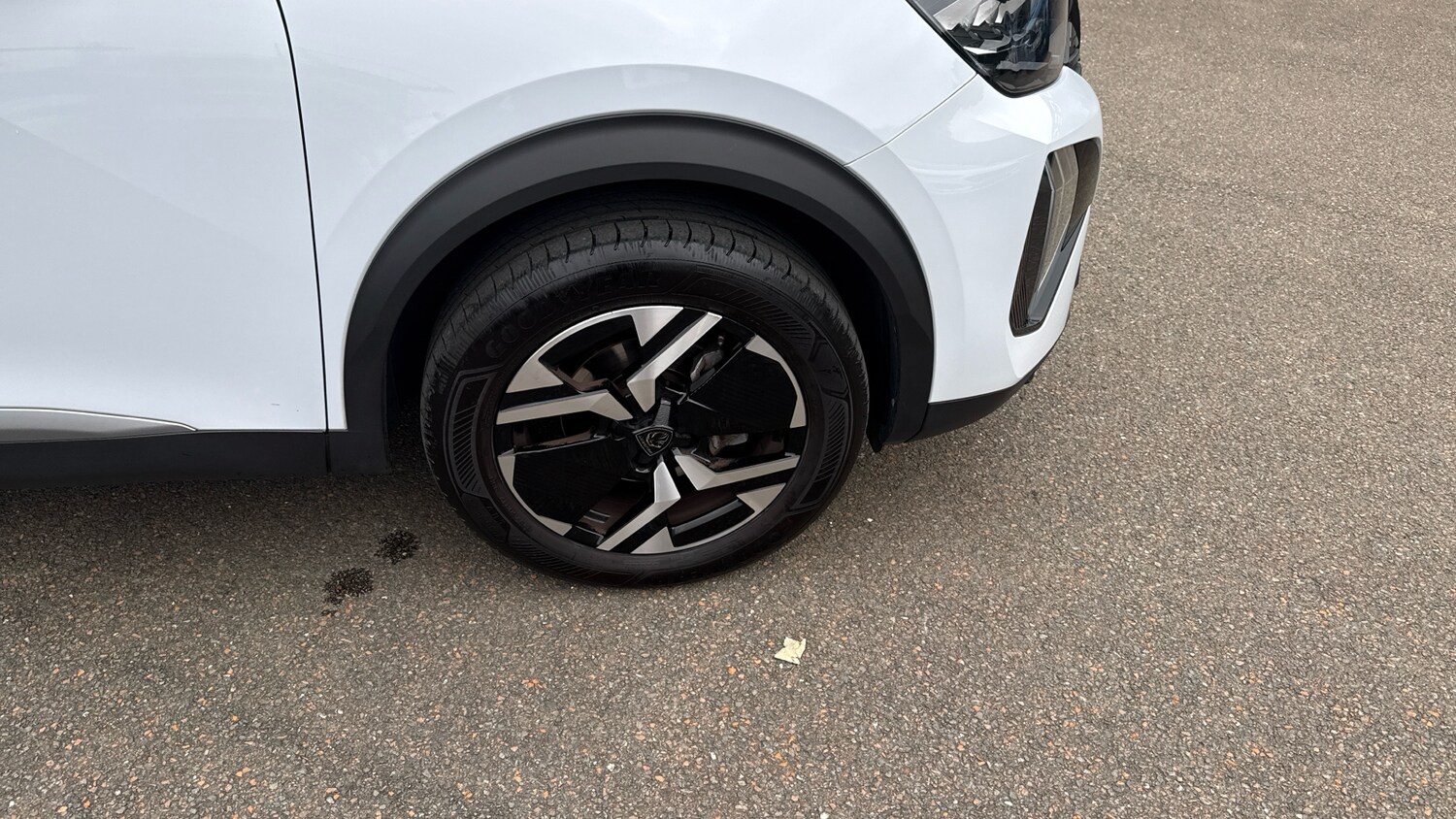 Used Peugeot 2008 2023 for sale - 76222126: Photo 30