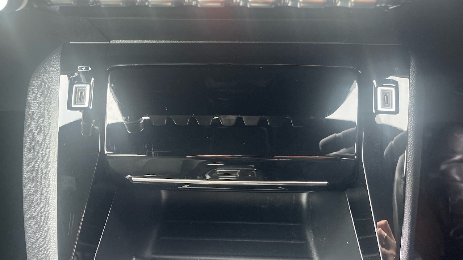 Used Peugeot 208 2024 for sale - 77168468: Photo 31