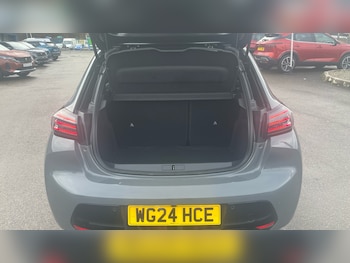 Used Peugeot 208 2024 for sale - 77168468: Photo