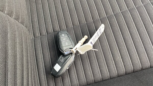 Used Peugeot 208 2022 for sale - 75736683: Photo 20