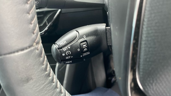 Used Peugeot 208 2022 for sale - 75736683: Photo 23