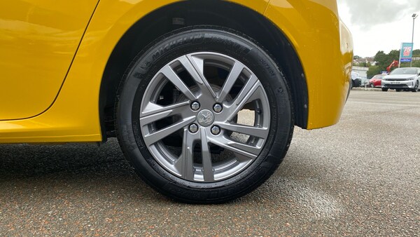 Used Peugeot 208 2022 for sale - 75736683: Photo 7