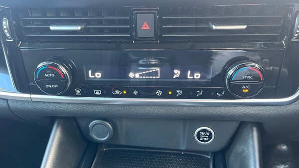 Used Nissan Qashqai 2022 for sale - 76100844: Photo 31
