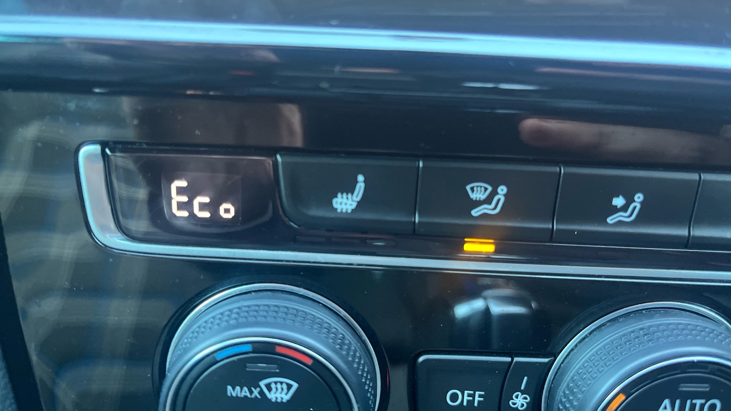 Used Volkswagen Golf 2018 for sale - 77271275: Photo 29