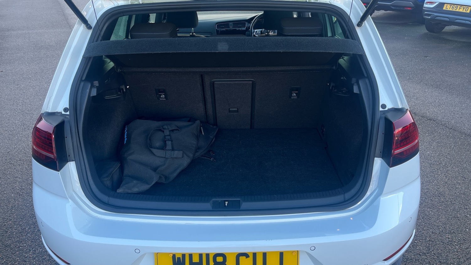 Used Volkswagen Golf 2018 for sale - 77271275: Photo 4