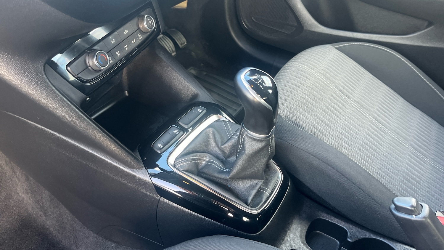 Used Vauxhall Corsa 2023 for sale - 76451813: Photo 13