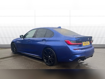 Used BMW 3 Series 2019 for sale - 76490399: Photo