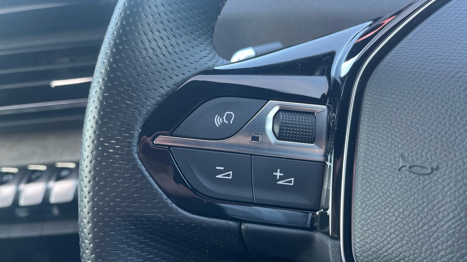 Used Peugeot 3008 2022 for sale - 76682284: Photo 21