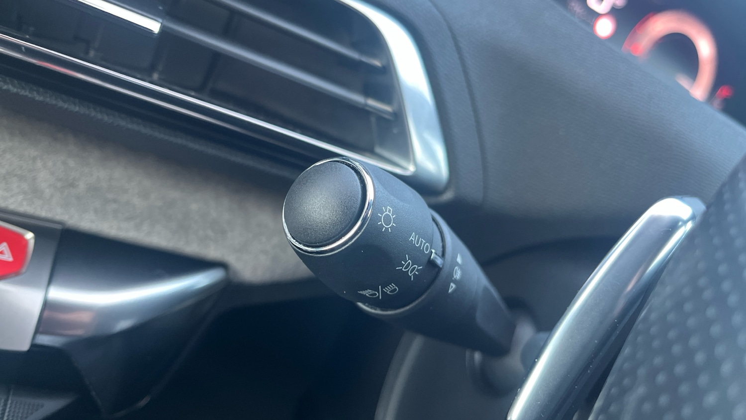 Used Peugeot 3008 2022 for sale - 76682284: Photo 24