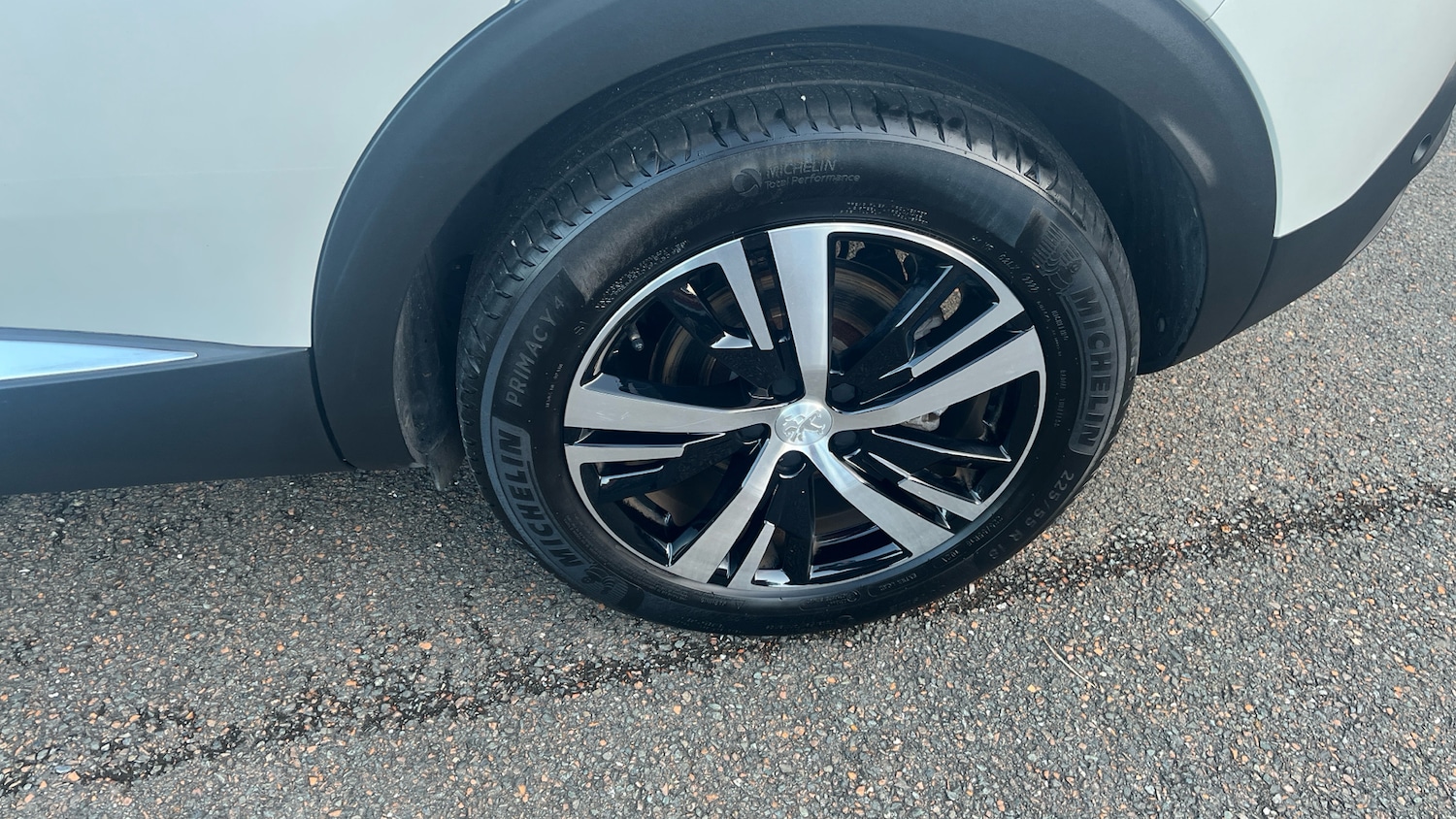 Used Peugeot 3008 2022 for sale - 76682284: Photo 42