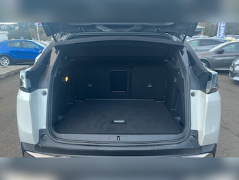 Used Peugeot 3008 2022 for sale - 76682284: Photo